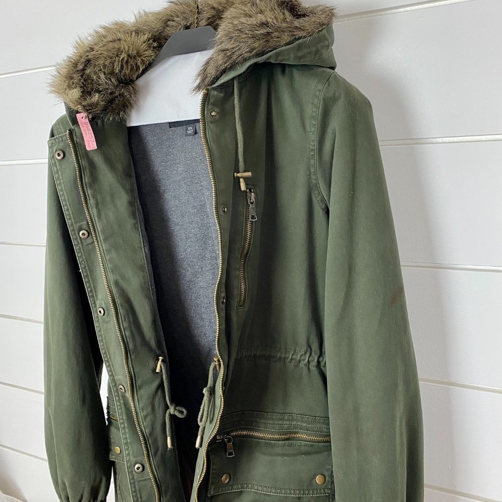 Banana Republic Utility Winter Coat, XS.